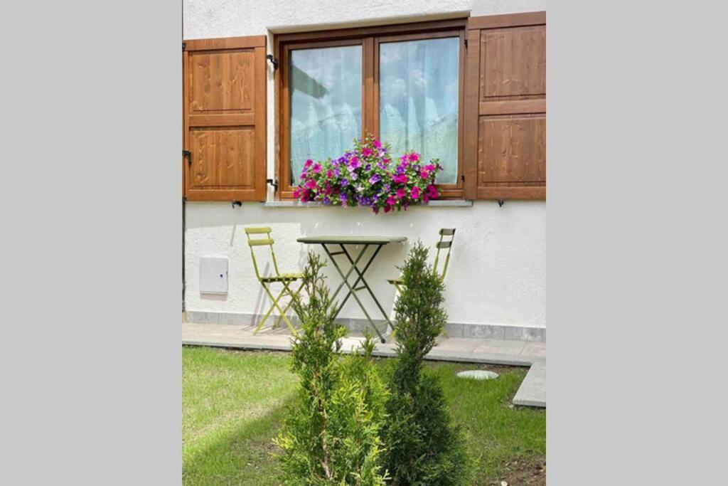 La Petite Maison D'Erika Aosta Exterior photo